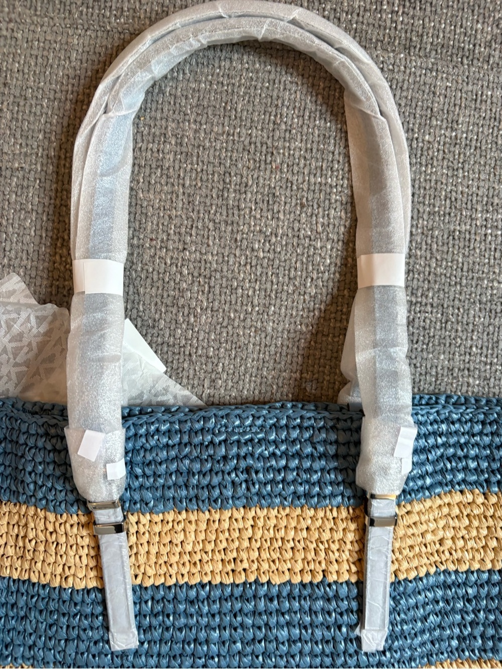 Michael Kors Quinn Striped Straw Tote Bag Cream & Blue - Picture 7 of 12